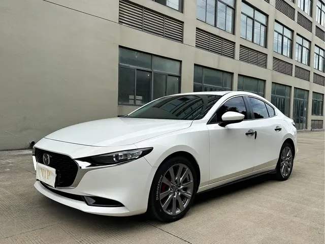 Mazda 3 Axela 2022 2.0L Automatic Wisdom Edition