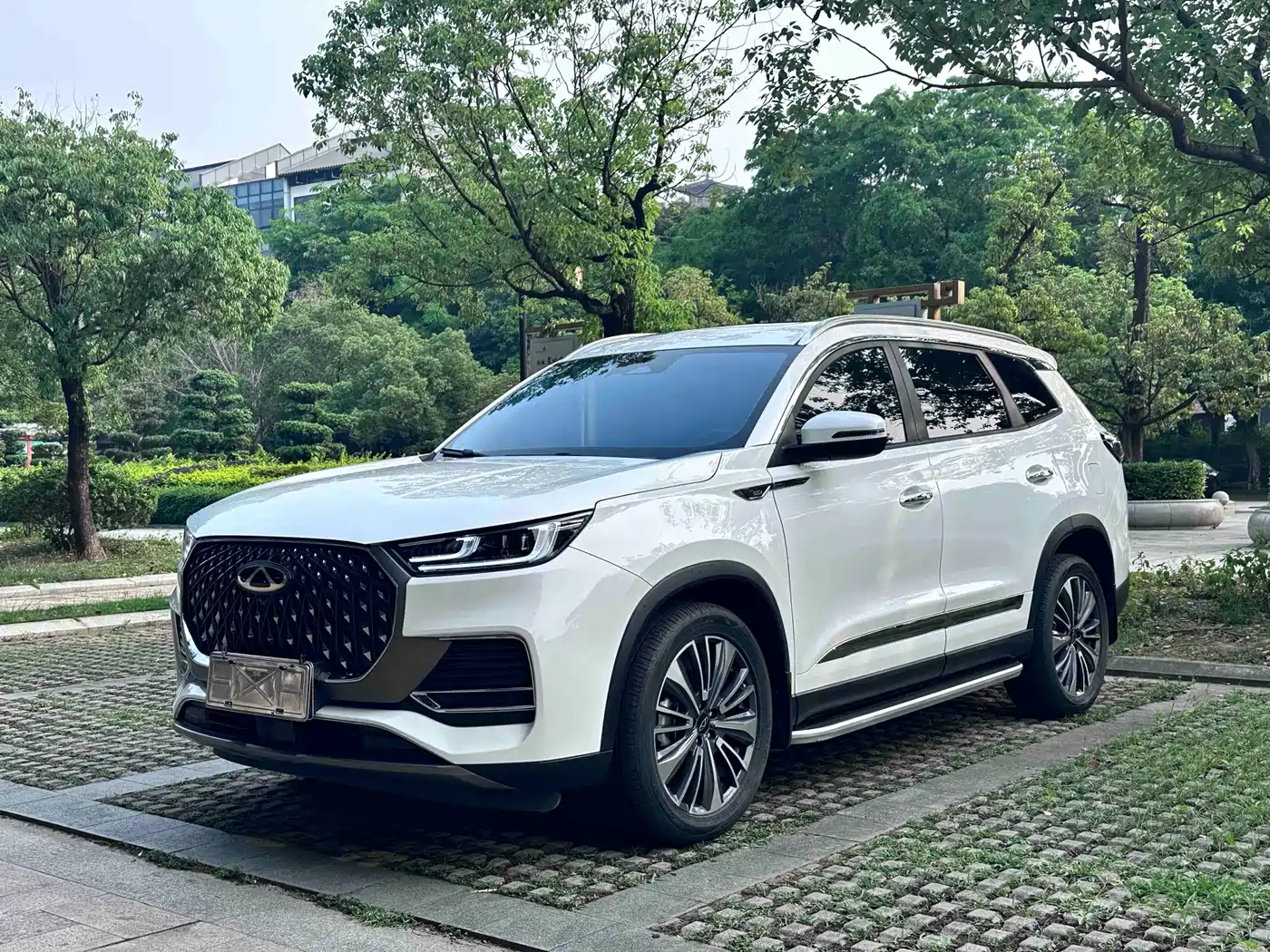 Chery Tiggo 8 PLUS 2024 Champion Edition 390TGDI DCT Bold 7-Seater