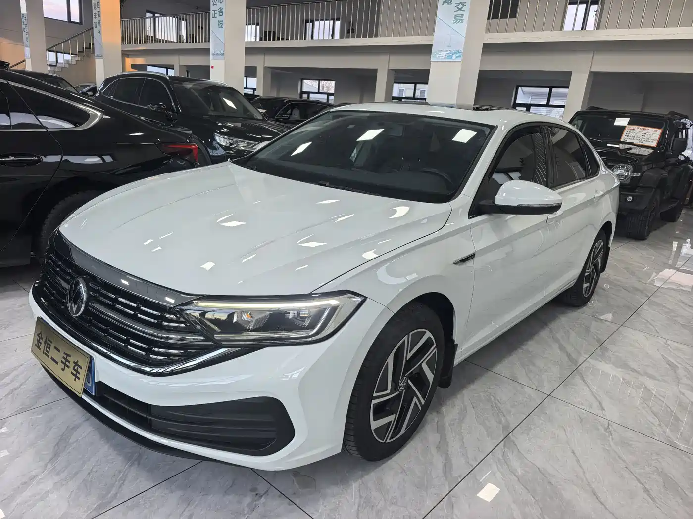 Volkswagen Sagitar 2025 300TSI DSG Flying Leap Edition
