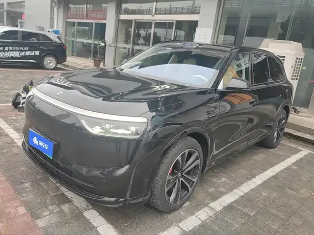 AITO Wenjie AITO M8 2025 Model Extended Range Max+ Edition 53.4kWh 6-Seater