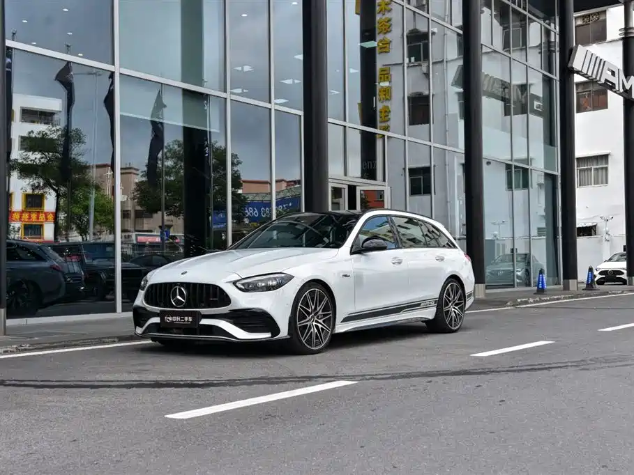 Mercedes-Benz C-Class AMG 2025 AMG C 43 4MATIC