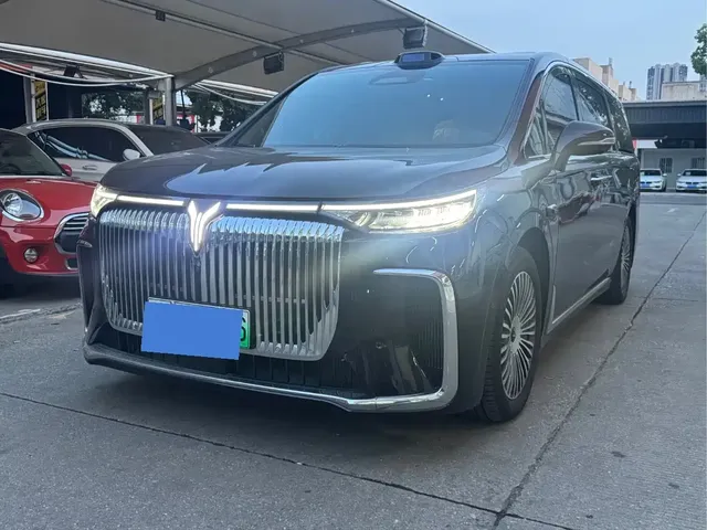 Voyah Auto Voyah Dreamer 2025 Model PHEV 4WD Premium QianKun Edition