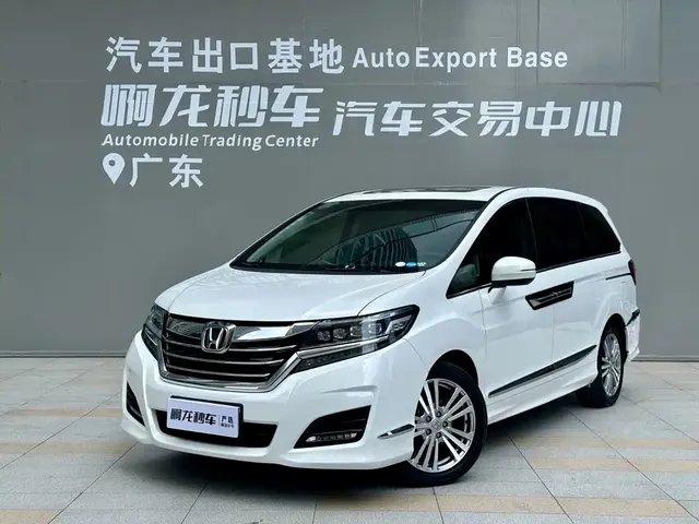 Honda Elysion 2016 2.4L Luxury Edition