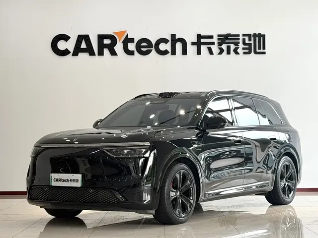 AITO Wenjie AITO M8 2025 Pure Electric Max+ 5-Seater AWD Version