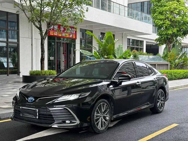 Toyota Camry 2021 Hybrid 2.5HG Luxury Edition