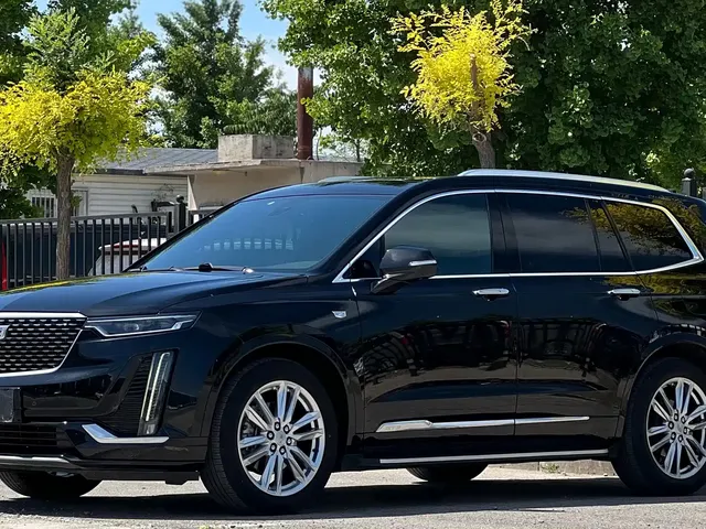 Cadillac XT6 2021 2.0T 6-Seater 2WD Luxury Edition