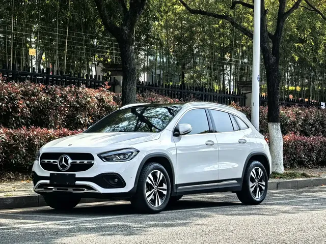 Mercedes-Benz GLA 2023 GLA 220