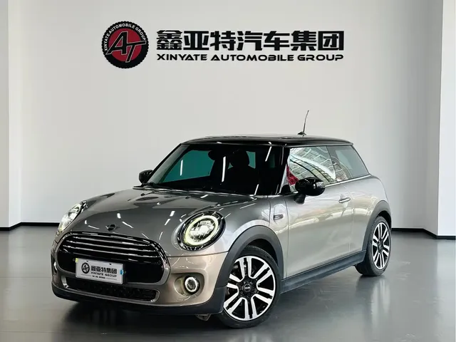 MINI MINI 2019 1.5T COOPER Artist