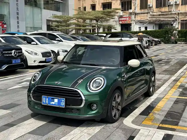 MINI MINI 2019 1.5T COOPER 60th Anniversary