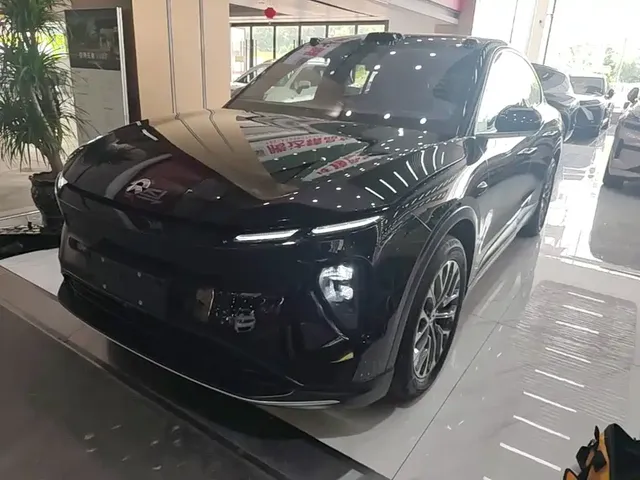 NIO EC6 2024 75kWh