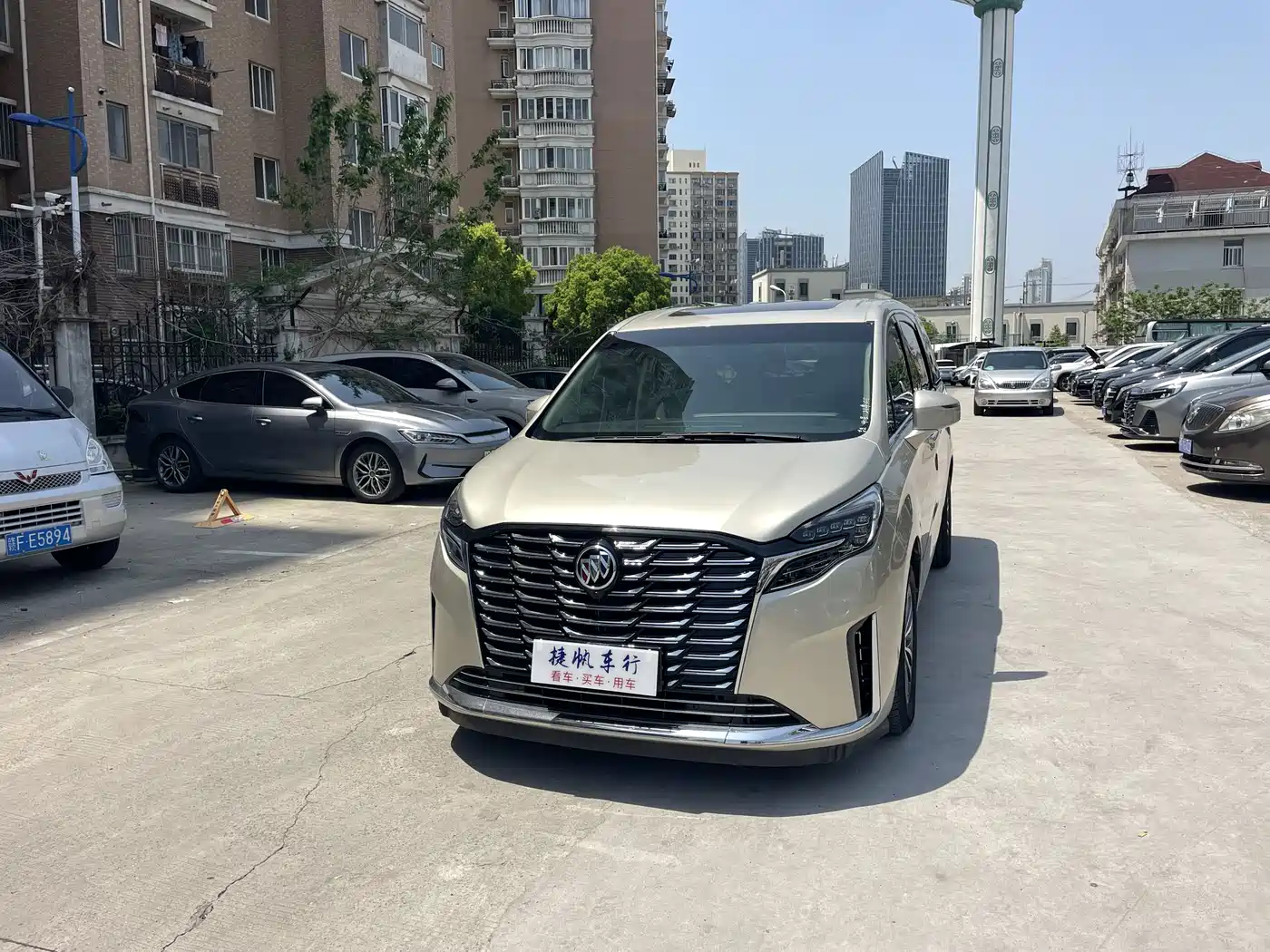 Buick GL8 2021 ES Landlord 653T Comfort