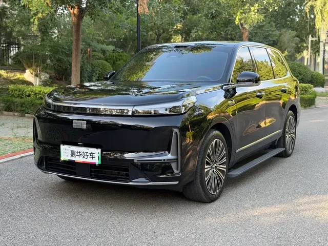 Geely Galaxy M9 2025 Base Model