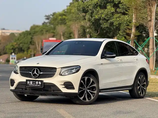 Mercedes-Benz GLC Coupe 2019 GLC 260 4MATIC Coupe SUV