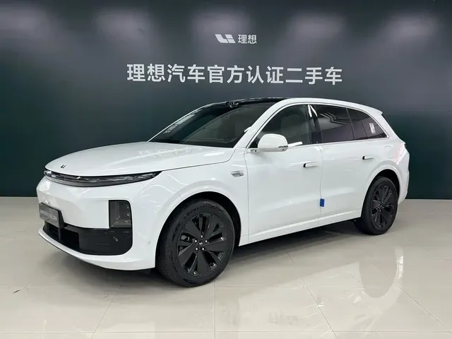 Li Auto L6 2025 Pro Smart Renewal Edition