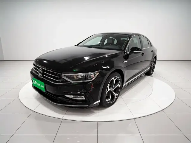 Volkswagen Magotan 2023 Model 2 Million Commemorative Edition 330TSI DSG Luxury