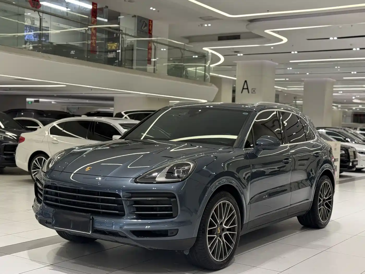 Porsche Cayenne 2019 Cayenne 3.0T