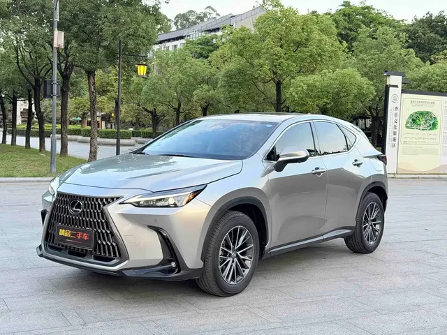 Lexus NX 2025 260 FWD Special Edition
