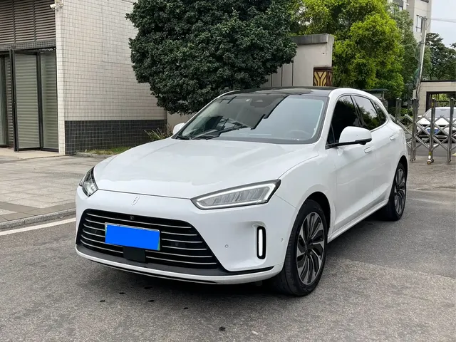 AITO Wenjie AITO M5 2022 Extended Range AWD Performance Edition