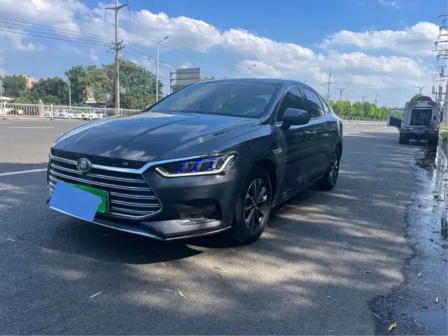 BYD Qin Pro New Energy 2019 DM Super Edition 1.5TI Automatic Smart Connected Jin Xuan Type China V