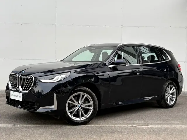 BMW X3 2025 xDrive25L Luxury Package