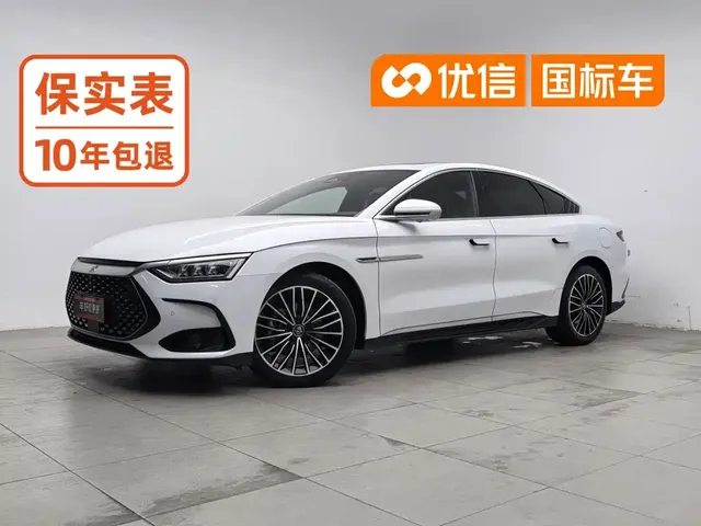 BYD Han 2023 DM-i Champion Edition 121KM Honor