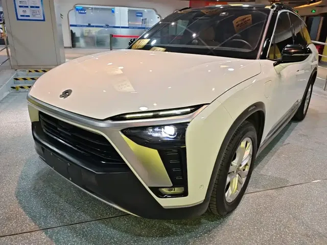 NIO ES8 2020 580KM 6-Seater
