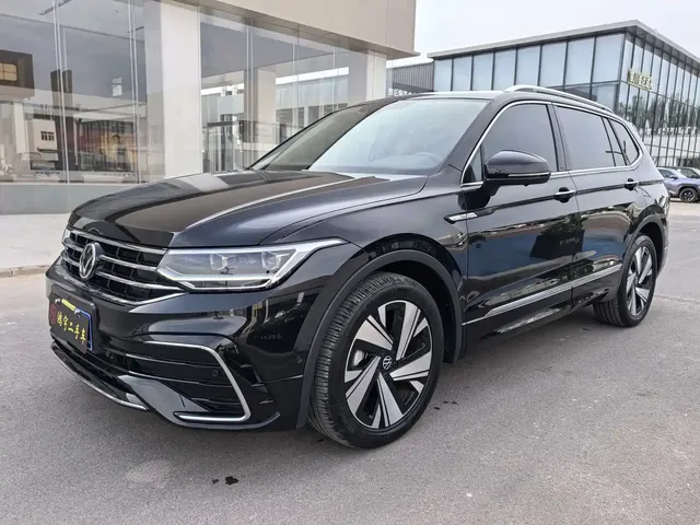 Volkswagen Tiguan L 2023 330TSI Auto 2WD R-Line Premium Edition