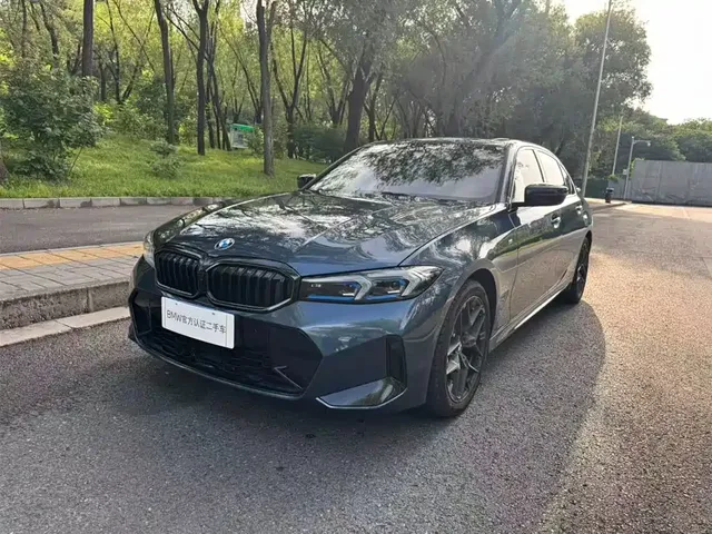 BMW 3 Series 2025 330Li Premium M Sport Night Edition