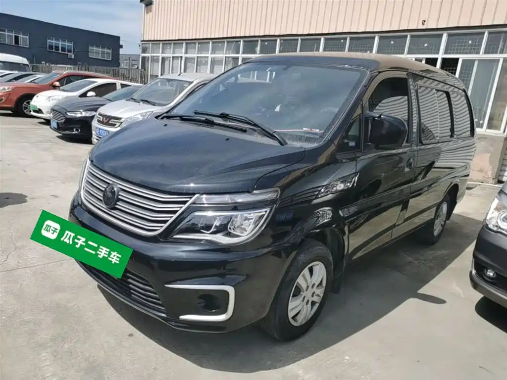 Dongfeng Fengxing Lingzhi 2022 M5 1.6L Utility 5-seater