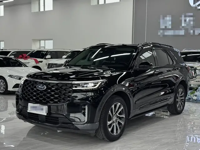Ford Explorer 2023 EcoBoost 285 AWD Trend Plus Edition 7-Seater