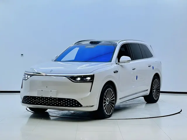 AITO Wenjie AITO M8 2025 Model Extended Range Max+ Edition 53.4kWh 6-Seater
