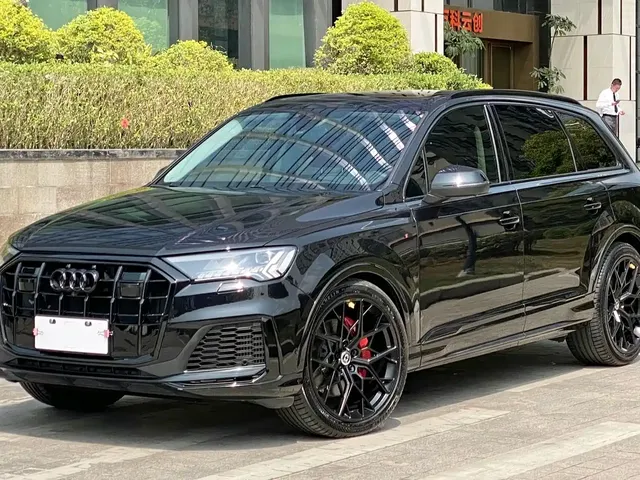 Audi Q7 2021 55 TFSI quattro S line Sport