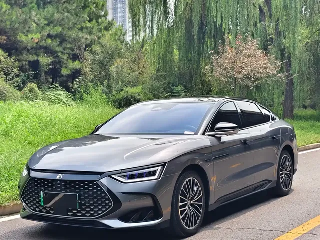BYD Han 2022 DM-i 121KM Premium Edition