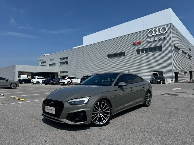 Audi A5 (Import) 2023 Sportback 40 TFSI quattro Luxury Dynamic
