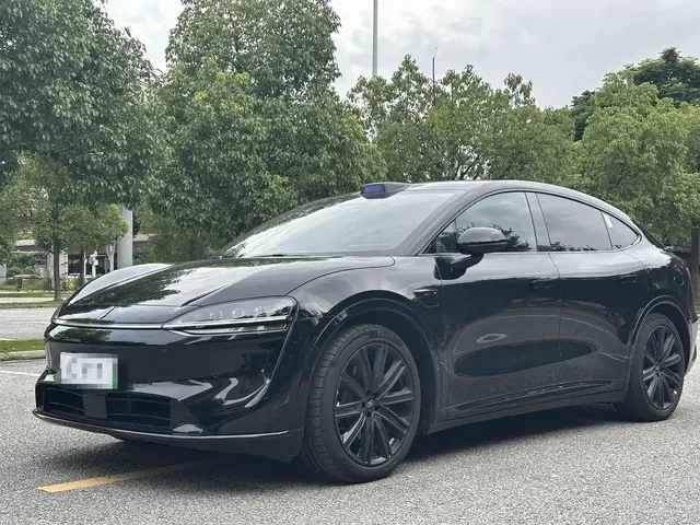 Zhijie Luxeed R7 2026 All-electric UItra