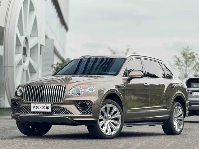 Bentley Bentayga 2023 4.0T V8 Long Wheelbase Elegance Edition