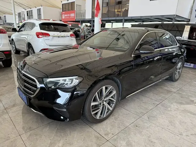 Mercedes-Benz E-Class 2024 E 300 L Fashion