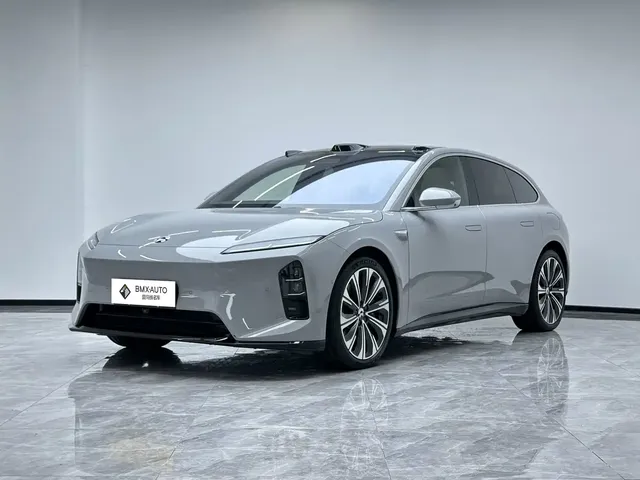 NIO ET5T 2025 75kWh Touring