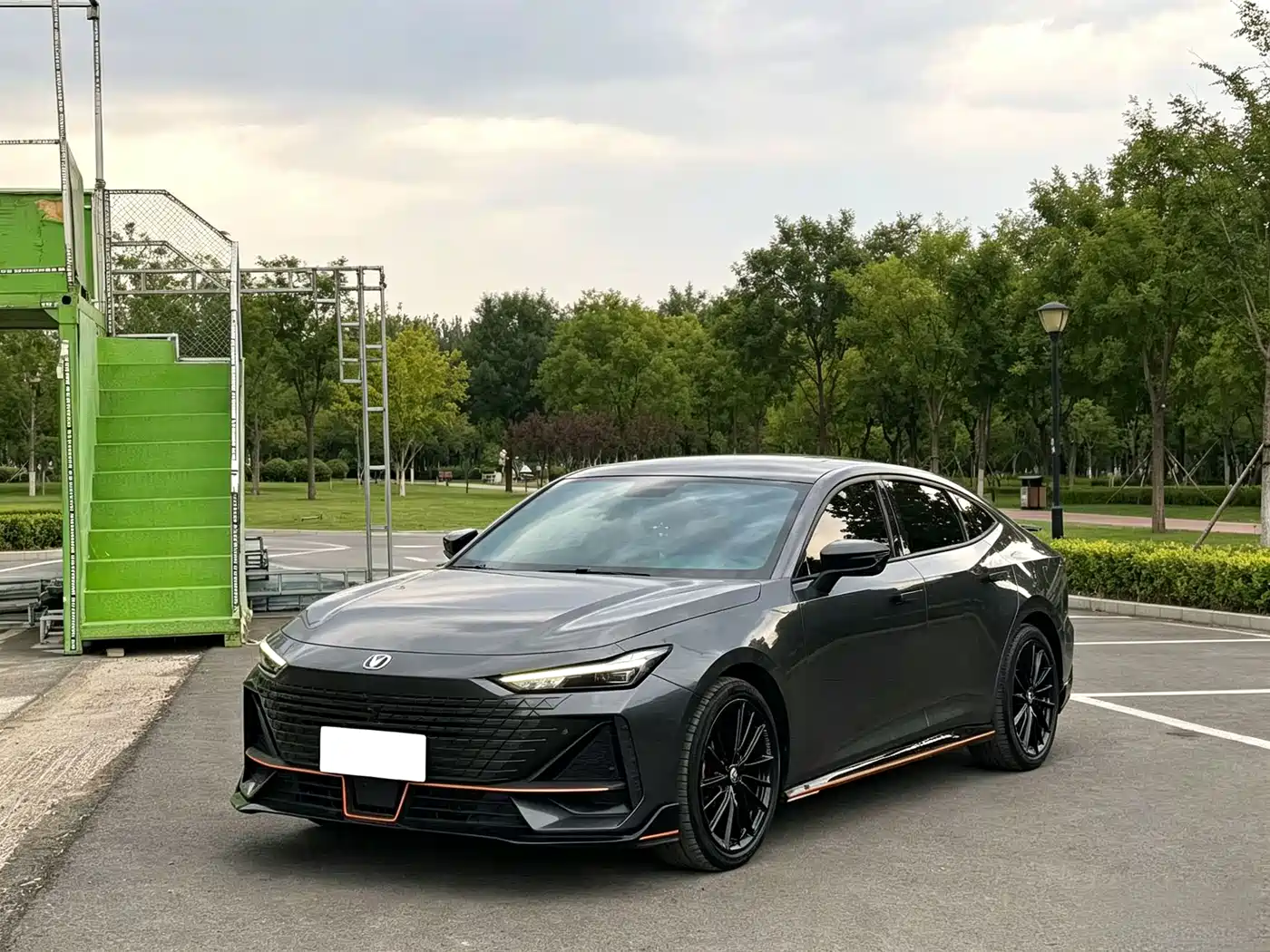 Changan UNI-V 2022 1.5T Sport Edition