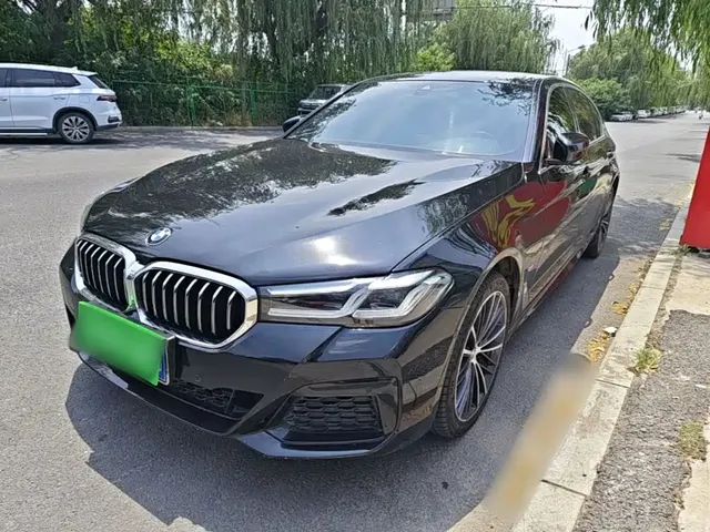 BMW 5 Series 2022 530Li Leading M Sport Package