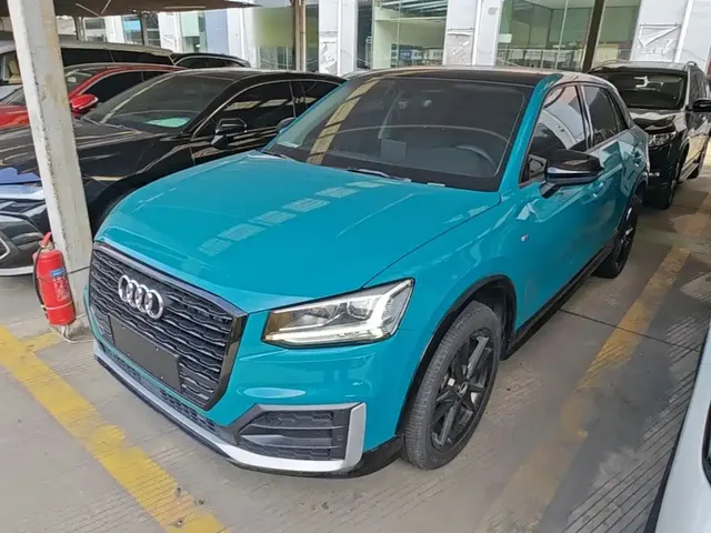 Audi Q2L 2020 35 TFSI Progressive Dynamic Model