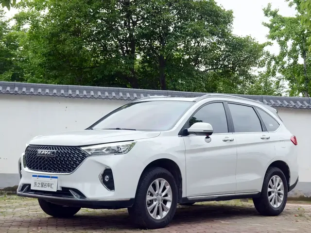 Haval M6 2021 PLUS 1.5T Manual Luxury Smart Connect