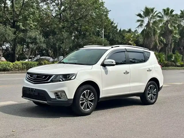 Geely Emgrand X6 2016 1.8L Manual Luxury