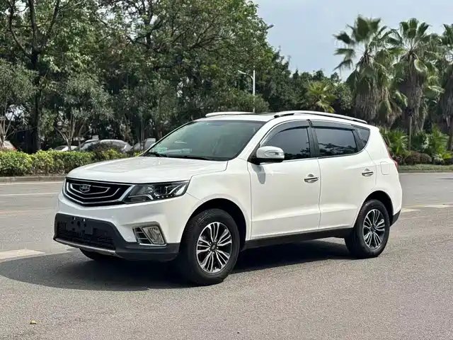 Geely Emgrand X6 2016 1.8L Manual Luxury