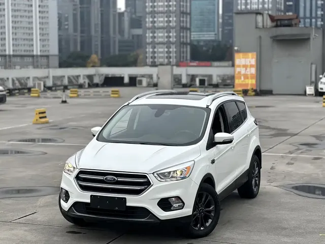 Ford Kuga 2019 EcoBoost 180 2WD Platinum Wing Edition China VI