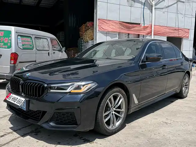 BMW 5 Series 2020 525Li M Sport Package
