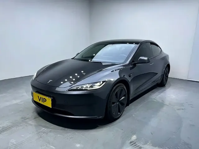 Tesla Model 3 2023 Rear-Wheel Drive