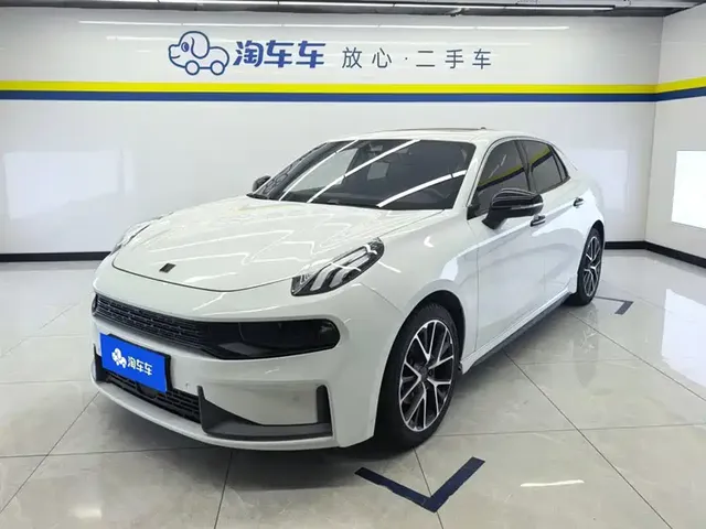Lynk & Co 03 2021 2.0TD Auto Jin Champion Edition