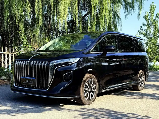 Hongqi HQ9 2023 2.0T Smart Connect Flag Enjoy Edition