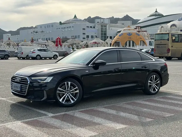 Audi A6L 2022 40 TFSI Luxury Dynamic